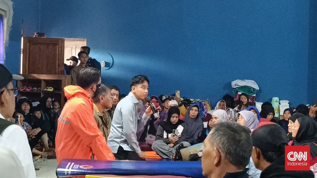 Bencana Longsor Bandung Barat Analisis Mendalam Penanganan Darurat dan Tantangan