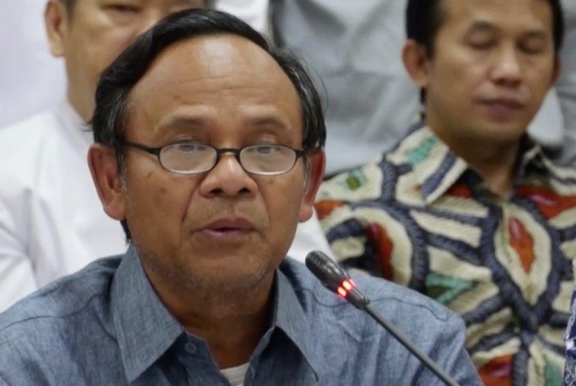 Indonesia Setengah Kerajaan Setengah Republik Ketua Dewan Pers Ungkap Kebenaran