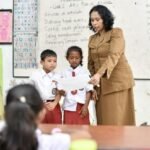 Kemendikdasmen Revolusi Kesejahteraan Guru Dampak Tunjangan dan Program Inovatif