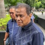 Korupsi Kuota Haji Investigasi Mendalam Kasus Fuad Hasan Yaqut Cholil