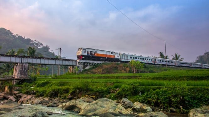 Pemesanan Tiket Kereta Lebaran 2026 Dimulai Awas Kehabisan