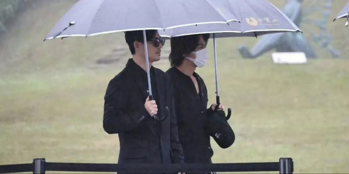 Jerry Yan dan Vic Chou Hadir Peresmian Patung Memorial Barbie