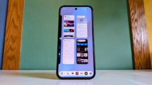 Your big Android phone can mimic a foldable—here’s how to enable it